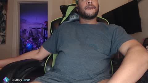 Learoy online show from 02-03-26, 04:32