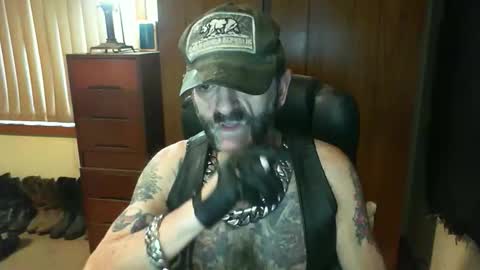 leathergreaser online show from 11-20-25, 08:30