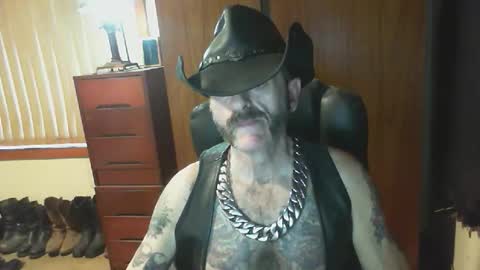 leathergreaser online show from 02-14-26, 07:38