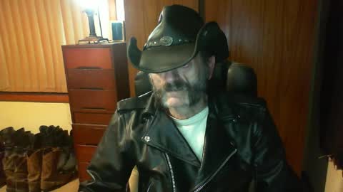 leathergreaser online show from 06-14-26, 08:38