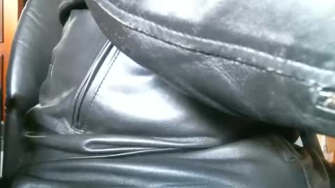 Snapshot of leathermotocross001 chatting on 09-16-25, 02:40 Leathermotocross online show from 09-16-25, 02:40