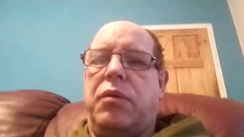 leatherpants68 online show from 12-23-25, 09:07