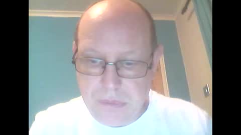 leatherpants68 online show from 06-09-26, 09:37