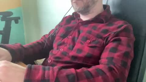 lee_8891 online show from 06-12-26, 08:57
