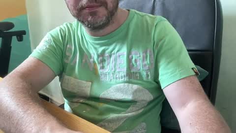 lee_8891 online show from 07-28-26, 11:39