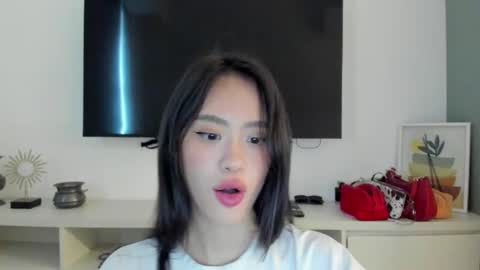 lee_chang online show from 07-14-26, 06:24
