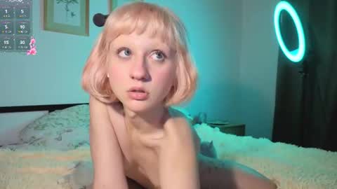 I am Melisa. Im new here. This is my first day online show from 07-27-26, 12:17