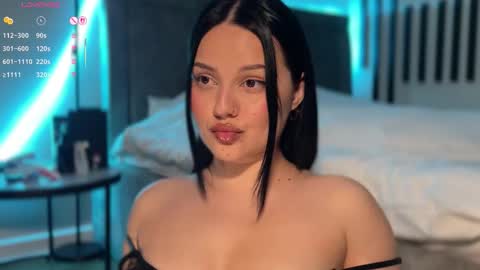 Snapshot of leeamelie chatting on 01-15-26, 07:17 Amelie online show from 01-15-26, 07:17