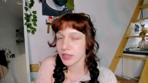 Snapshot of leelabubu chatting on 05-06-26, 10:59 Lee online show from 05-06-26, 10:59