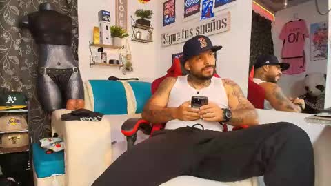 leenar_key online show from 01-14-26, 03:06