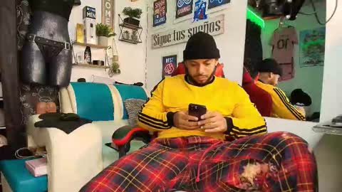 leenar_key online show from 02-04-26, 10:32