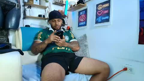 leenar_key online show from 05-29-26, 08:40