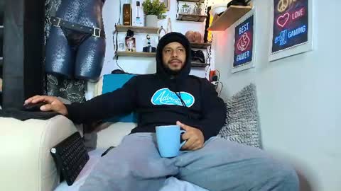 leenar_key online show from 06-11-26, 11:08