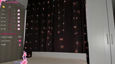 Snapshot of leenylipss chatting on 12-24-24, 06:22 Emily pvt open ONLY WITH EXTRA TIPS online show from 12-24-24, 06:22