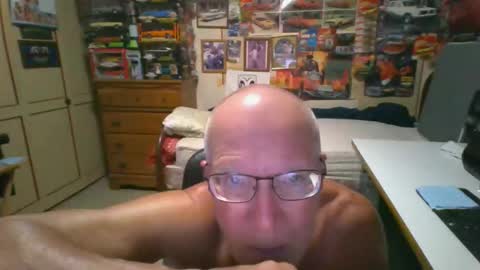 Snapshot of leezamm1132 chatting on 05-23-26, 03:34 leezamm1132 online show from 05-23-26, 03:34