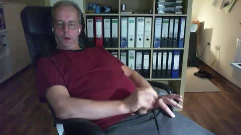 Dave online show from 09-09-25, 09:36