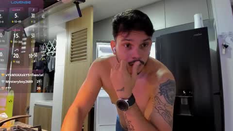 Alejandro online show from 10-29-25, 04:09