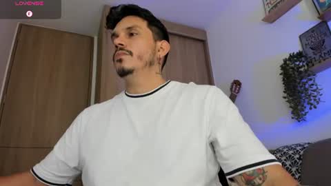Alejandro online show from 06-22-26, 08:06