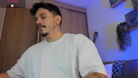Alejandro online show from 07-27-26, 02:57