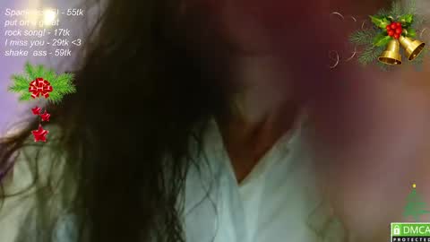 hey Im Leia and I love rock  online show from 12-07-24, 04:36