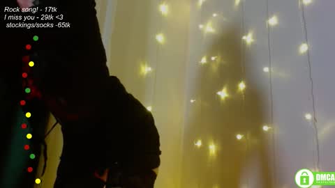 hey Im Leia and I love rock  online show from 09-26-25, 07:29