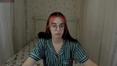 Snapshot of leia_moreno chatting on 10-09-25, 03:04 leia_moreno online show from 10-09-25, 03:04