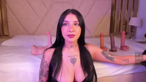 Leia online show from 11-12-25, 04:46