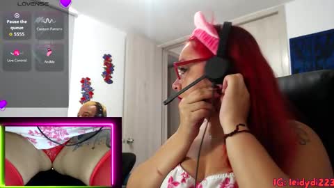 Snapshot of leidycrstnch21 chatting on 09-27-25, 01:38 LeidyDi223 online show from 09-27-25, 01:38