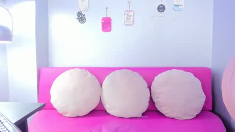 LEIGH ANGELS online show from 02-12-25, 08:07