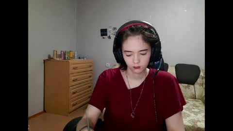 Viola online show from 05-16-26, 10:41