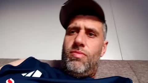 leightimmins001 online show from 07-08-26, 08:13