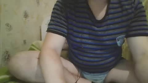 Snapshot of leila472952 chatting on 02-09-25, 03:23 Sergey online show from 02-09-25, 03:23