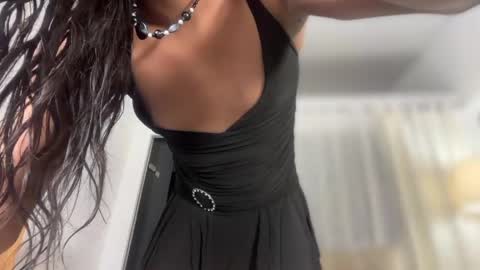 Snapshot of leila4ever chatting on 05-01-26, 12:48 Leila online show from 05-01-26, 12:48
