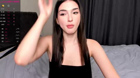 Leila online show from 01-09-26, 12:19