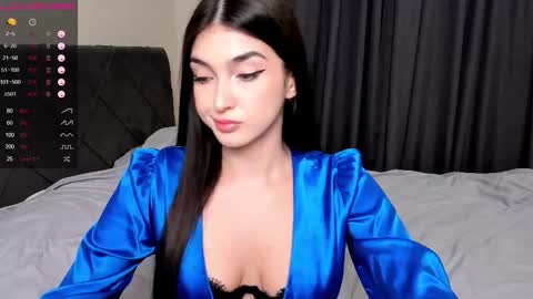 Leila online show from 01-15-26, 01:05