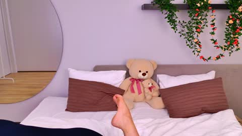 LeilaLawson online show from 02-07-25, 11:12