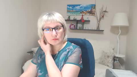 Snapshot of leilamays chatting on 01-30-25, 05:52 Leila Kinky online show from 01-30-25, 05:52