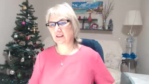 Leila Kinky online show from 01-13-26, 02:00