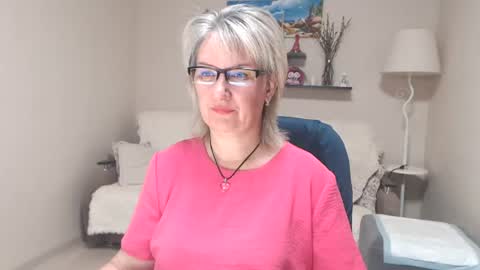 Leila Kinky online show from 07-06-26, 05:15