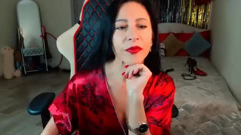 Snapshot of leilamurray chatting on 02-18-26, 09:05 leilamurray online show from 02-18-26, 09:05