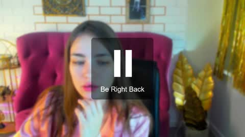 Snapshot of leilarai chatting on 02-04-25, 05:31 Leila Rai online show from 02-04-25, 05:31