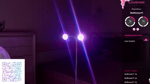 Leila online show from 10-26-25, 12:49