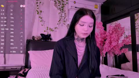 Lein online show from 10-22-25, 01:06