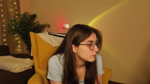 Snapshot of lekishaoderkirk chatting on 10-02-25, 05:42 Luna online show from 10-02-25, 05:42