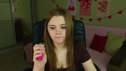 Leksa online show from 04-23-26, 05:04