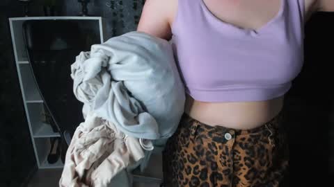 Snapshot of lela_ryan chatting on 01-26-25, 06:07 Lela online show from 01-26-25, 06:07
