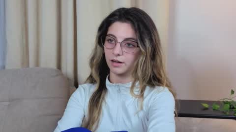 Alexandria online show from 11-01-25, 08:33