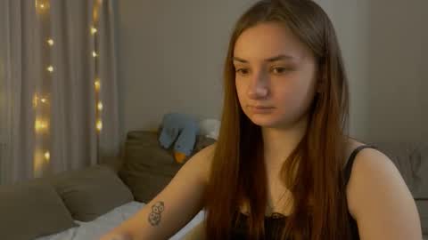 Lelia online show from 03-11-26, 03:18