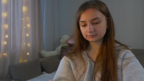 Snapshot of lelia_vibe chatting on 05-12-26, 05:04 Lelia online show from 05-12-26, 05:04