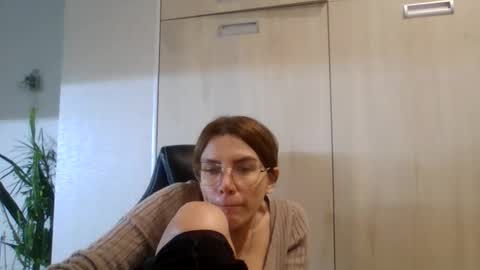 Snapshot of lena6122000 chatting on 10-16-25, 08:32 lena6122000 online show from 10-16-25, 08:32